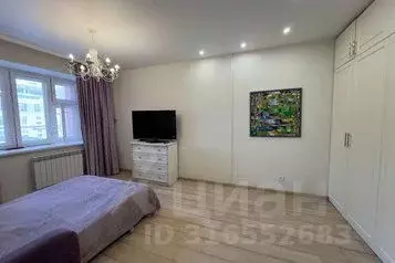 2-к кв. Саха (Якутия), Якутск ул. Орджоникидзе, 56 (64.0 м) - Фото 0