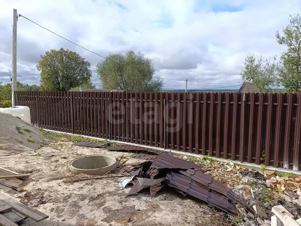 Дом в Калужская область, Калуга городской округ, д. Желыбино ул. ... - Фото 1