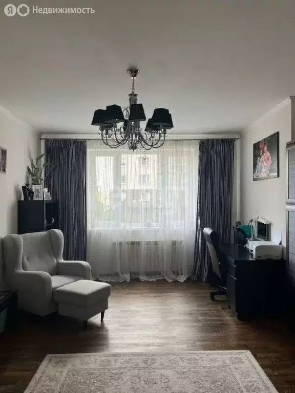 3-комнатная квартира: Калининград, улица Дзержинского, 96А (106 м) - Фото 1