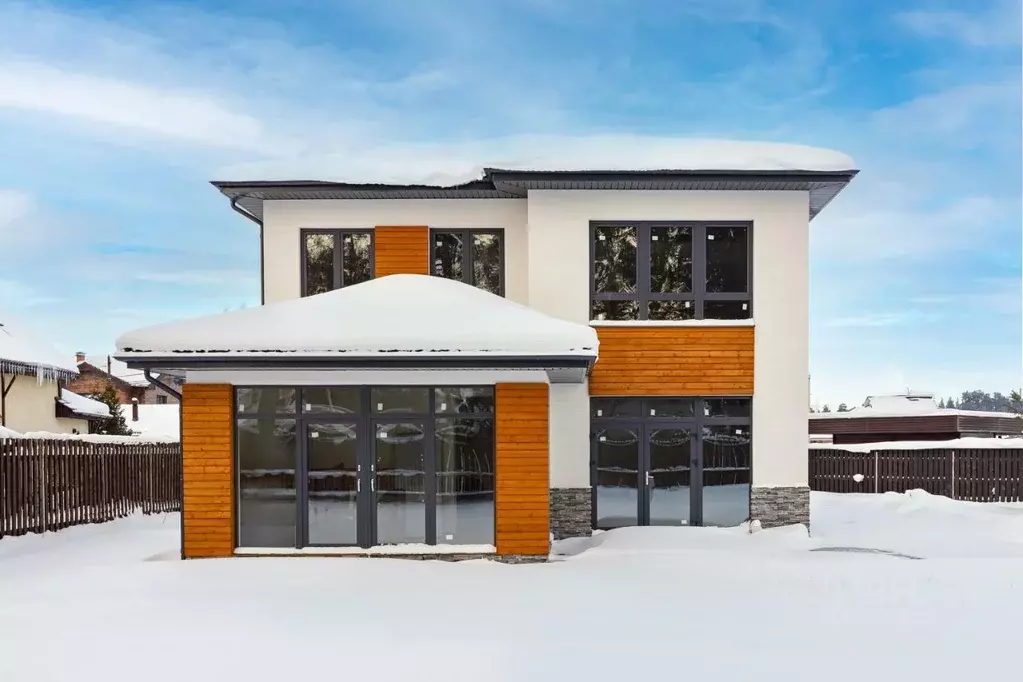 Дом в Ленинградская область, Всеволожск ул. Гоголя, 120 (280 м) - Фото 2