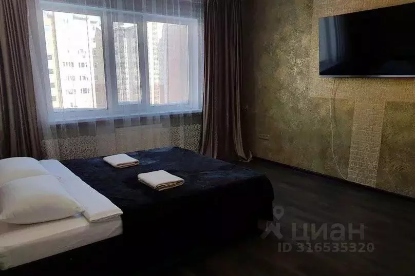 1-к кв. Ямало-Ненецкий АО, Новый Уренгой Оптимистов мкр, 2к1 (50.0 м) - Фото 1