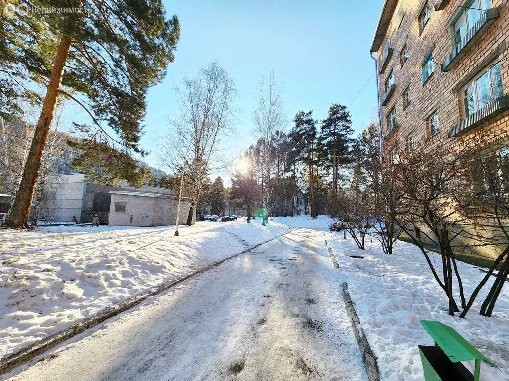 1-комнатная квартира: Республика Хакасия, рабочий посёлок Черёмушки, ... - Фото 1