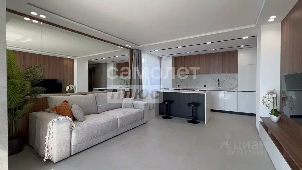 2-к кв. Волгоградская область, Волгоград Батальонная ул., 9 (70.0 м) - Фото 1