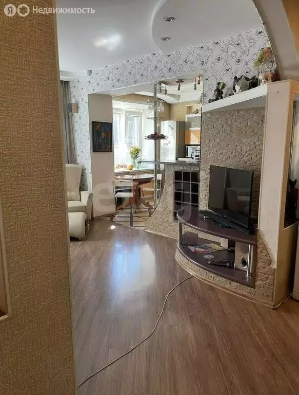 3-комнатная квартира: Бийск, Социалистическая улица, 100 (80 м) - Фото 2