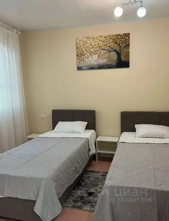 Дом в Краснодарский край, Сочи ул. Бехтерева, 11/1 (500 м) - Фото 2