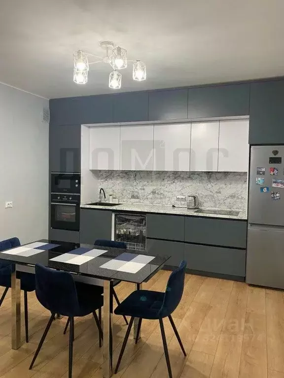 2-к кв. Свердловская область, Екатеринбург ул. Чемпионов, 4 (83.4 м) - Фото 1