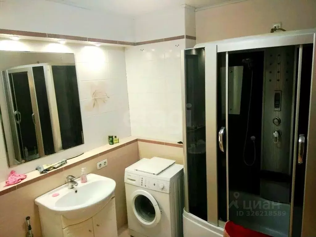 2-к кв. Самарская область, Самара Революционная ул., 4 (66.7 м) - Фото 1