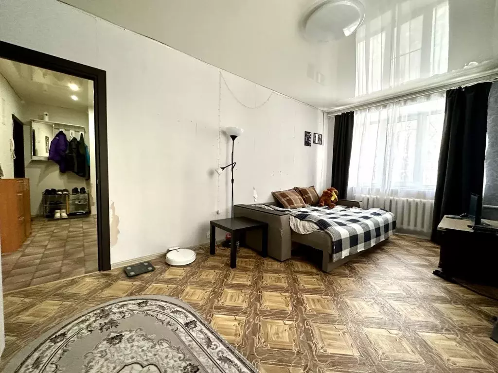 2-к кв. Свердловская область, Краснотурьинск Базстроевская ул., 18 ... - Фото 2