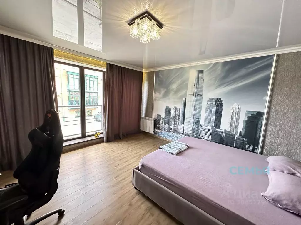 Дом в Северная Осетия, Владикавказ Средняя ул., 7 (200 м) - Фото 1