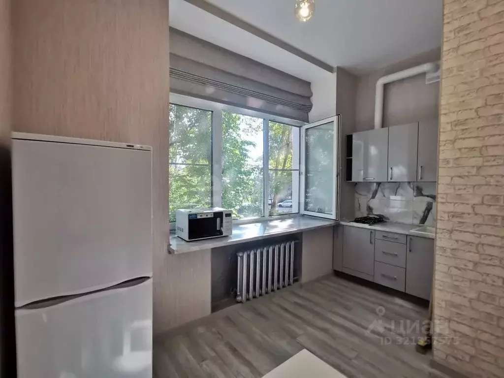 1-к кв. Смоленская область, Смоленск ул. 2-я Краснинская, 7 (37.5 м) - Фото 1