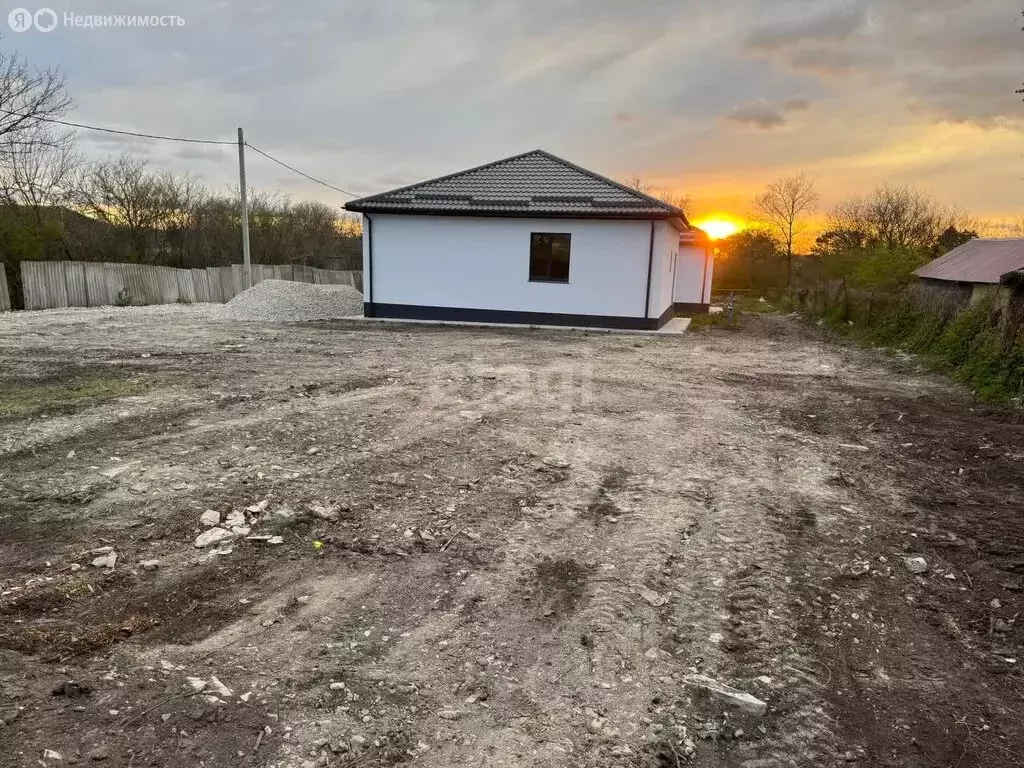 Участок в хутор Семигорский, улица Ворошилова (4.7 м) - Фото 0