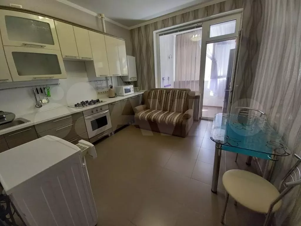 1-к. квартира, 45 м, 3/5 эт. - Фото 0