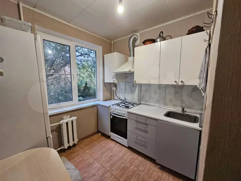 3-к. квартира, 60 м, 3/5 эт. - Фото 1