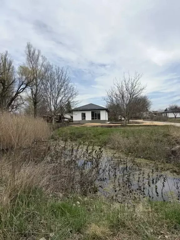 Дом в Крым, Симферопольский район, Трудовское с/пос, с. Строгоновка ... - Фото 2