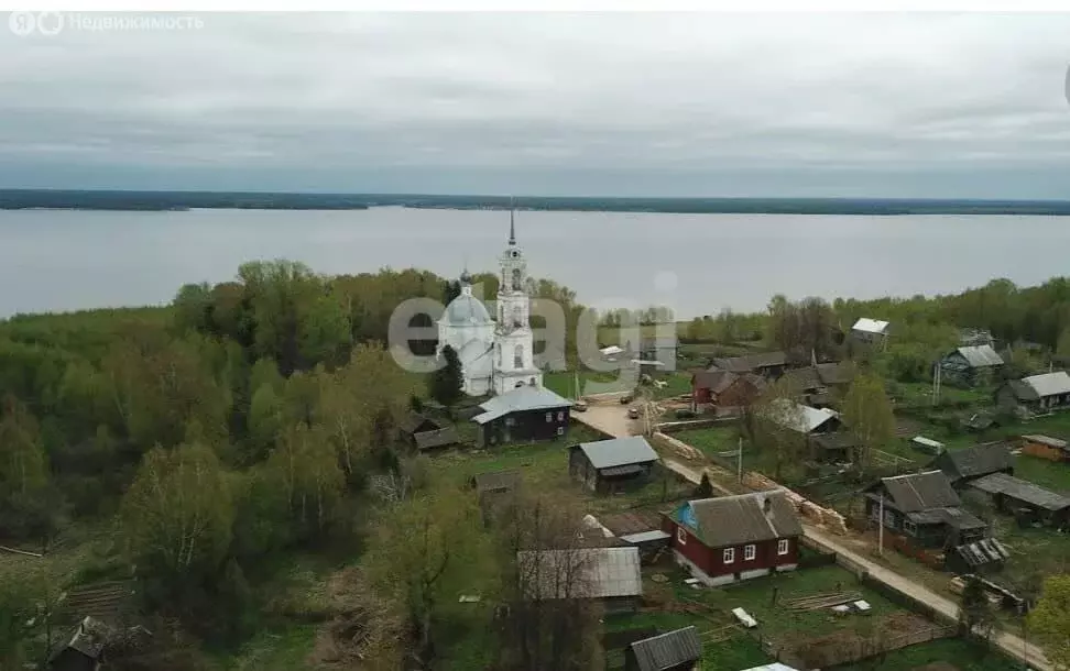 Участок в Костромская область, Макарьевский муниципальный округ, село ... - Фото 0