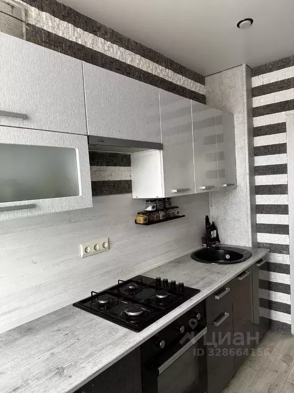 3-к кв. Смоленская область, Смоленск Минская ул., 3 (59.5 м) - Фото 2