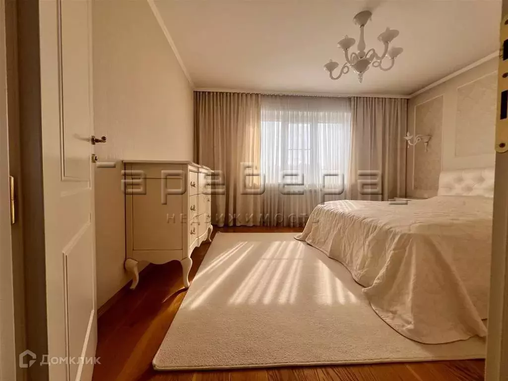 Продаётся 4-к квартира, 145.5 м - Фото 0