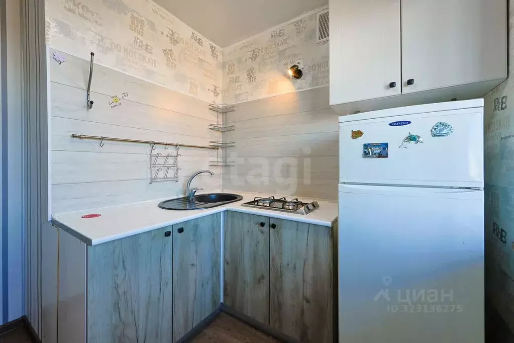 3-к кв. Калининградская область, Калининград Батальная ул., 77 (64.0 ... - Фото 2