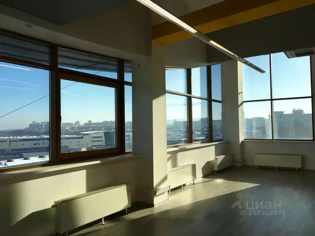 Офис в Омская область, Омск ул. Гагарина, 14 (76 м) - Фото 1