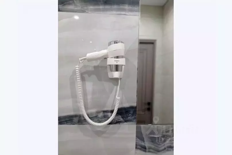 3-к кв. Удмуртия, Ижевск пл. имени 50-летия Октября, 3 (50.0 м) - Фото 2