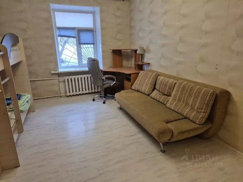 2-к кв. Свердловская область, Екатеринбург ул. Благодатская, 61 (65.0 ... - Фото 1