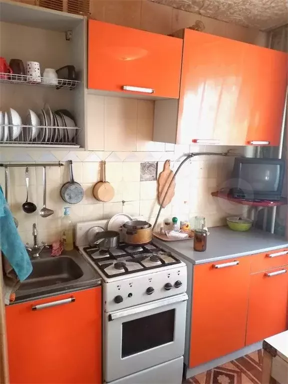 Комната 18 м в 2-к., 1/9 эт. - Фото 0