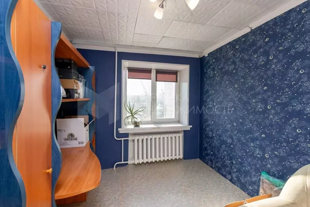 2-к кв. Тюменская область, Тюмень ул. 9 Января, 4 (40.5 м) - Фото 1