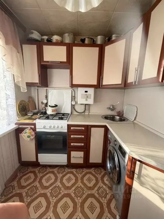 2-к кв. Нижегородская область, Дзержинск Новомосковская ул., 32 (40.0 ... - Фото 1