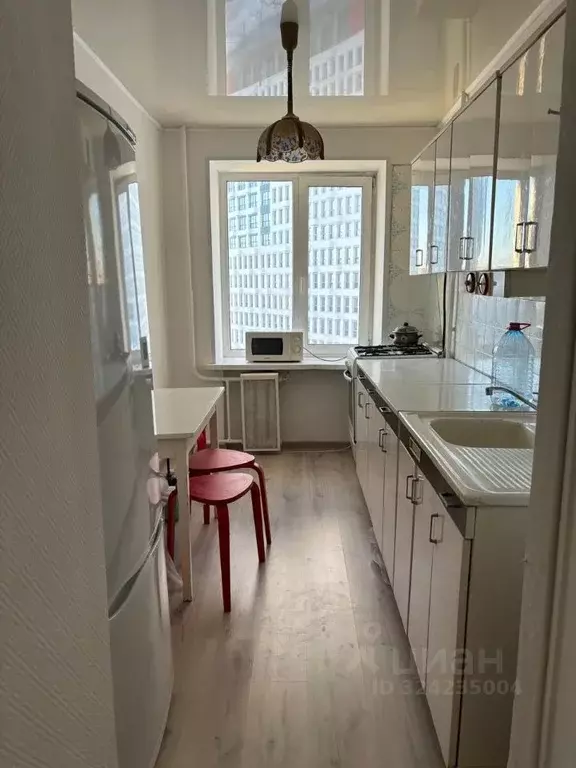 3-к кв. Свердловская область, Екатеринбург ул. Библиотечная, 52 (60.0 ... - Фото 2