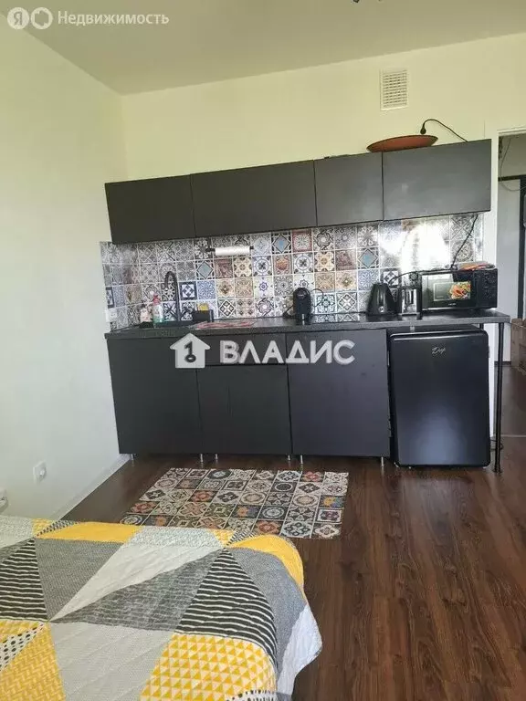 Квартира-студия: Санкт-Петербург, проспект Большевиков, 68к1 (21 м) - Фото 1