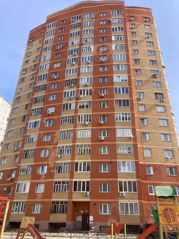 2-к кв. Татарстан, Казань ул. Юлиуса Фучика, 8Б (67.1 м) - Фото 0