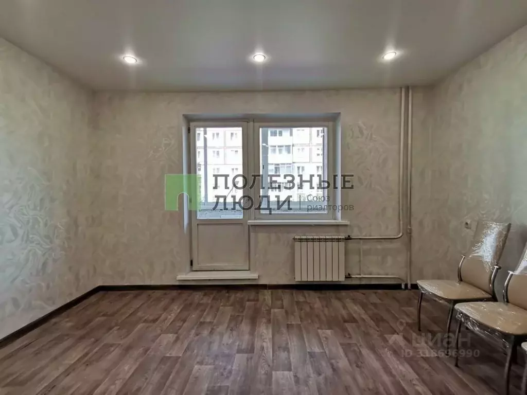 2-к кв. Красноярский край, Красноярск Взлетка мкр, ул. Батурина, 5 ... - Фото 1