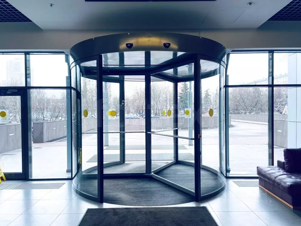 Офис в Москва ул. Дмитрия Ульянова, 7А (1192 м) - Фото 2