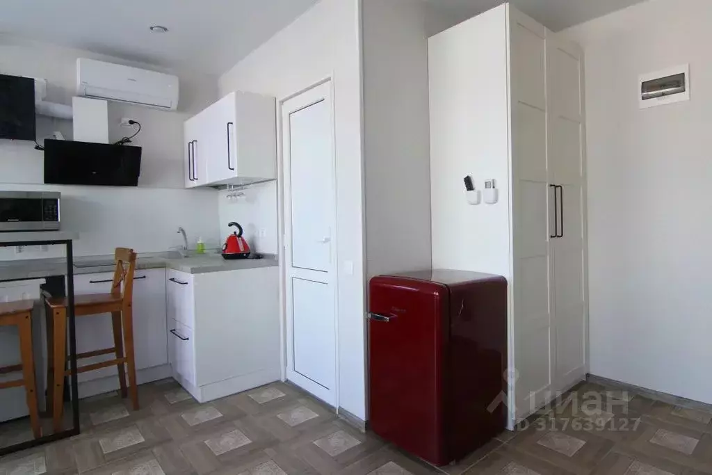 Студия Краснодарский край, Сириус пгт ул. Щирова, 34 (30.0 м) - Фото 1