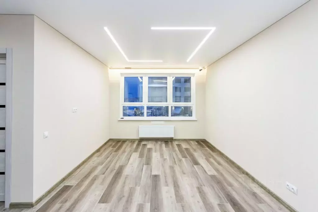 1-к кв. Тюменская область, Тюмень ул. Василия Малкова, 12 (40.0 м) - Фото 1