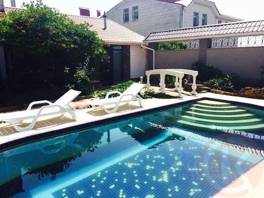 Дом в Крым, Евпатория Спутник-2 мкр, ул. Южная, 2 (526 м) - Фото 1