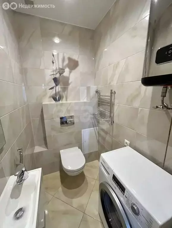 2-комнатная квартира: Саратов, улица имени А.Н. Радищева, 4/6 (62 м) - Фото 2