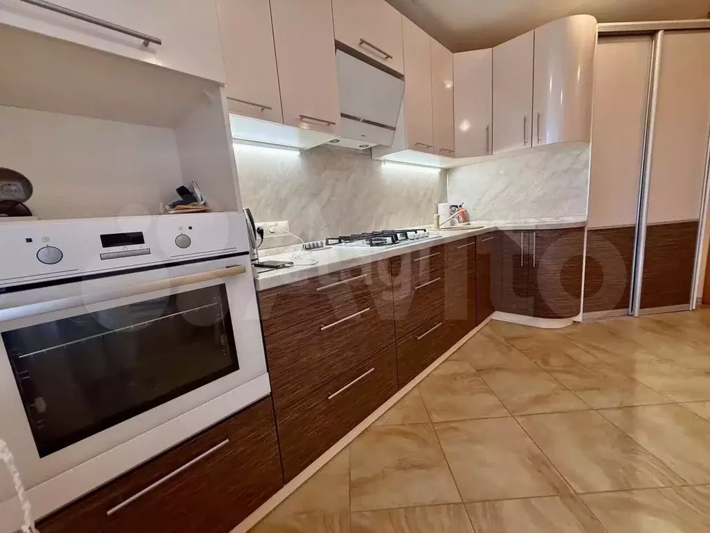 3-к. квартира, 76,3 м, 4/10 эт. - Фото 1