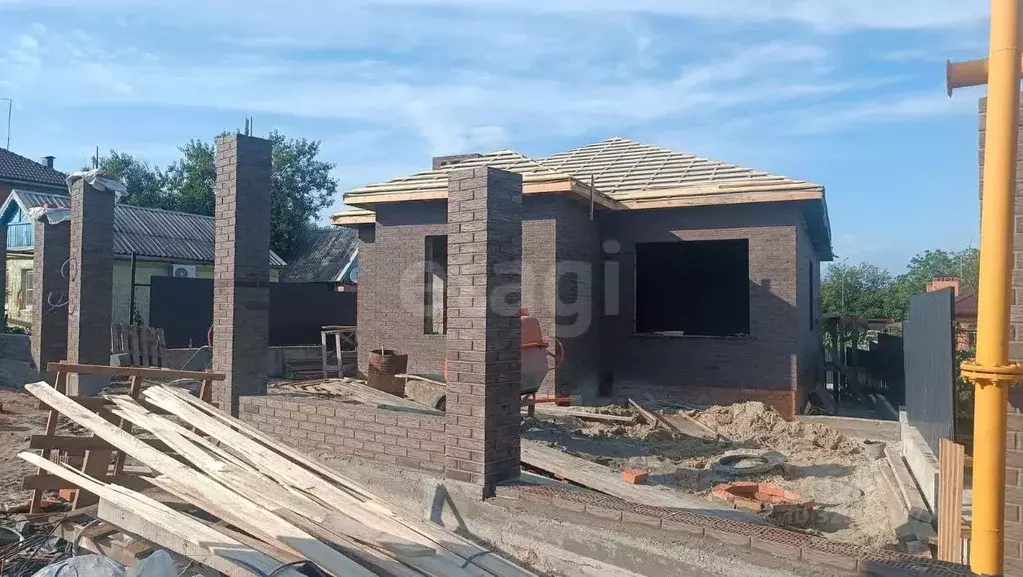 Дом в Ростовская область, Аксай Комсомольская ул. (120 м) - Фото 1