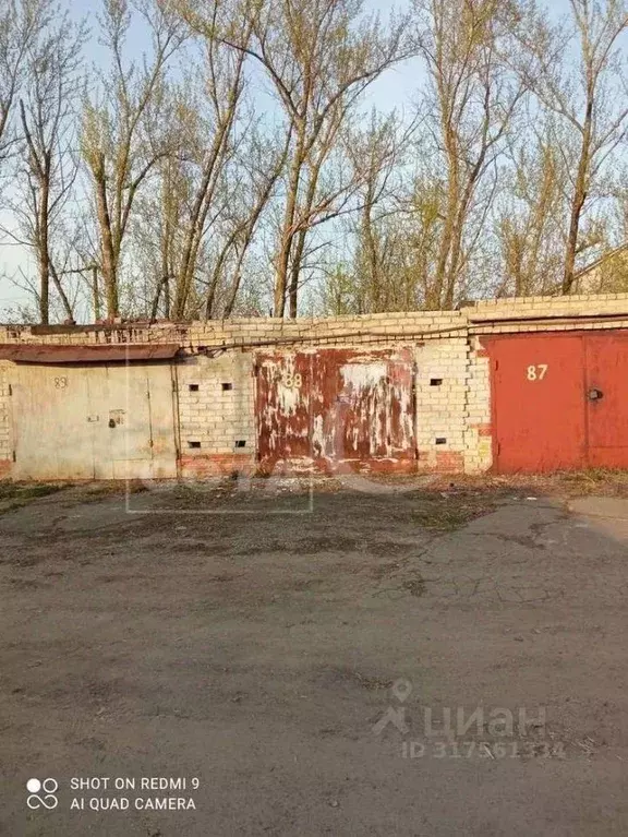 Гараж в Воронежская область, с. Новая Усмань пл. Мира (18 м) - Фото 1
