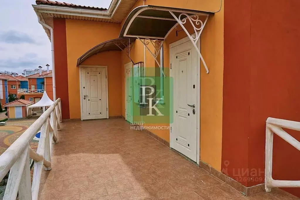 1-к кв. Севастополь ул. Челнокова, 13 (36.9 м) - Фото 2