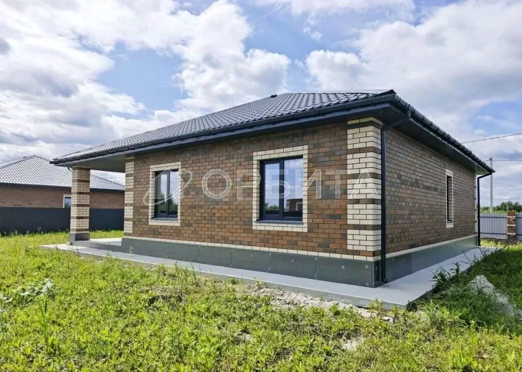 Дом в Тюменская область, Тюмень ул. Владимира Гоненко (118 м) - Фото 2