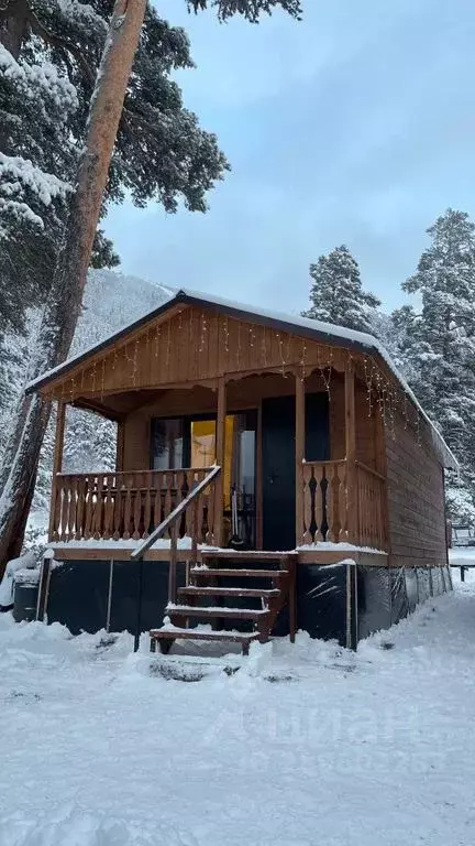 Дом в Карачаево-Черкесия, Зеленчукский район, с. Архыз  (28 м) - Фото 0