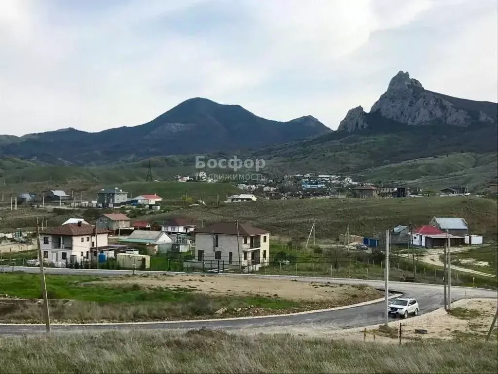Участок в Крым, Феодосия муниципальный округ, Коктебель пгт ул. ... - Фото 1