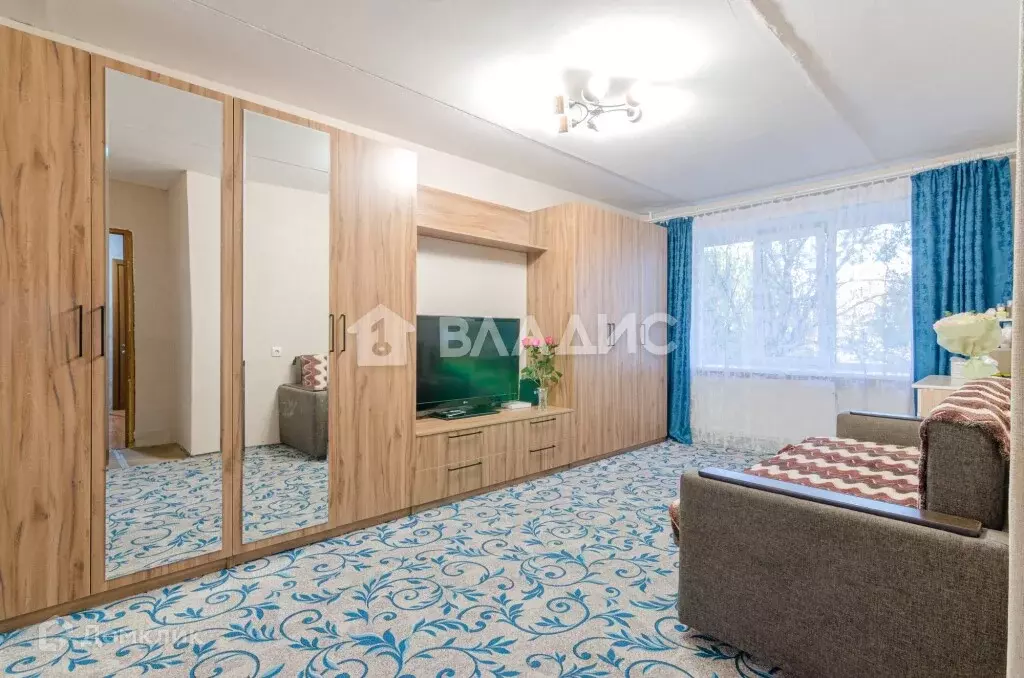 Продаётся 3-к квартира, 56.9 м - Фото 1