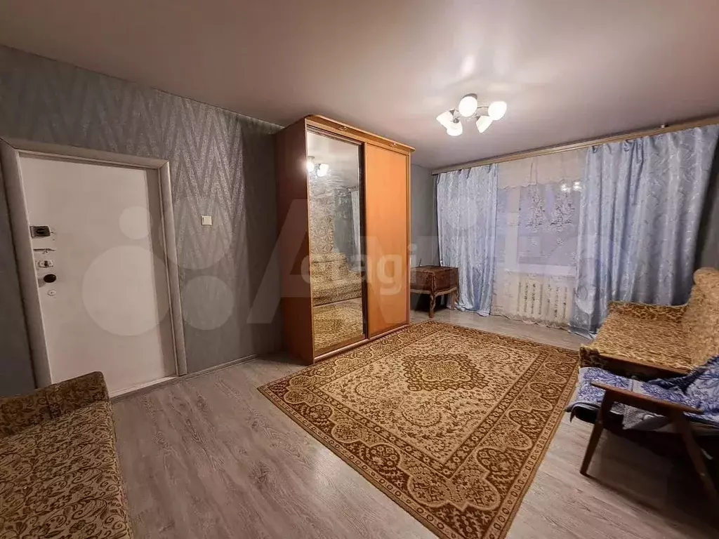 Комната 19,2 м в 2-к., 1/9 эт. - Фото 1