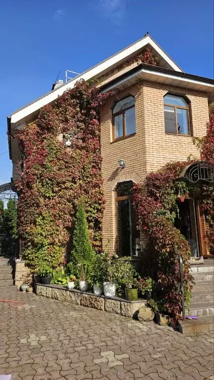 Коттедж в Санкт-Петербург Безымянный пер., 14к2 (238 м) - Фото 1