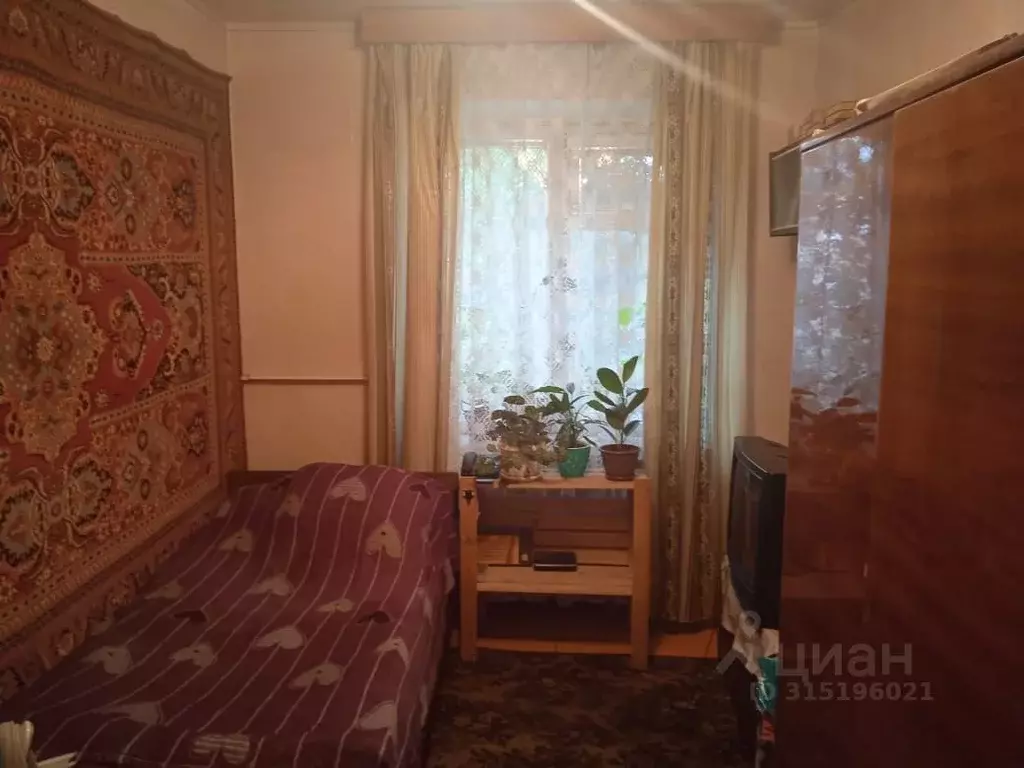 3-к кв. Волгоградская область, Волгоград Брестская ул., 17 (52.0 м) - Фото 0