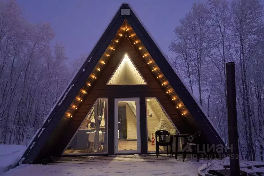 Дом в Мурманская область, Кольский район, Кильдинстрой городское ... - Фото 1
