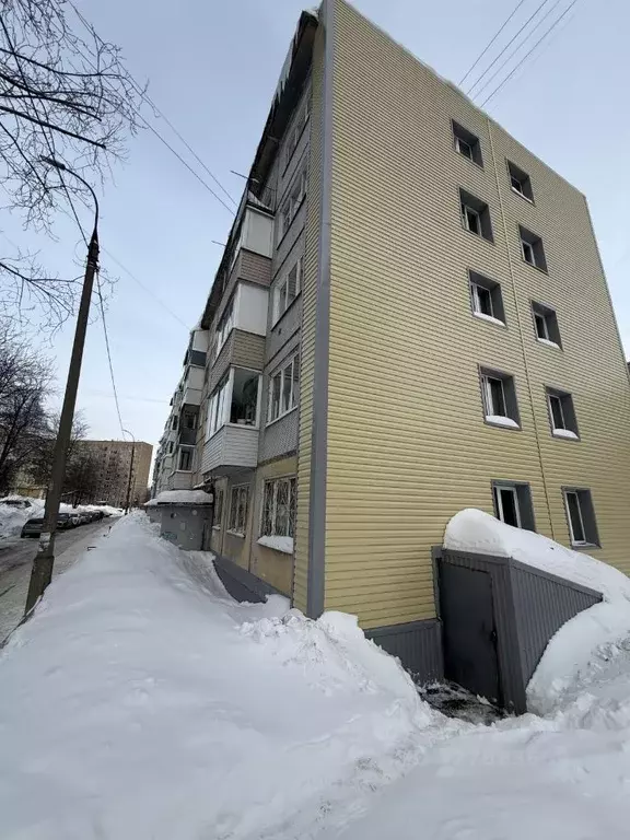 3-к кв. Удмуртия, Ижевск ул. Труда, 10 (48.0 м) - Фото 2